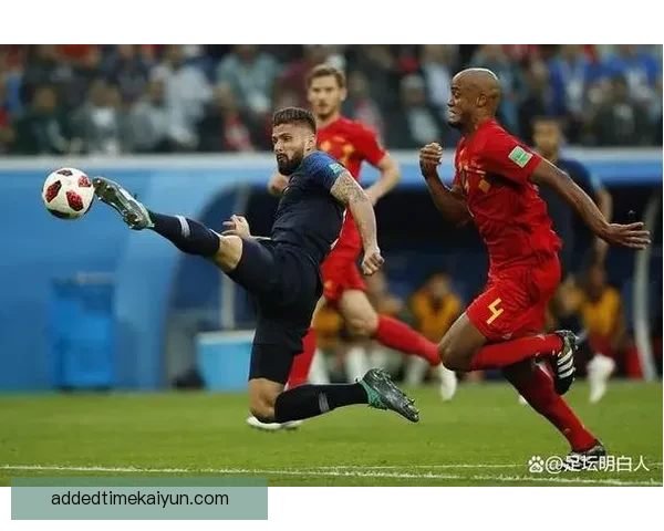 足球巨星技术盘表现稳健，持续吸引众多球迷关注