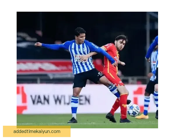 贝西克塔斯锋线表现稳健,近期攻击力持续提升引人关注 贝西克塔斯锋线表现稳健,近期攻击力持续提升引人关注